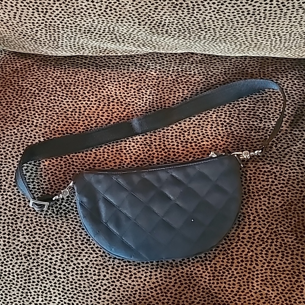 Urban Oxide Fanny pack crossbody